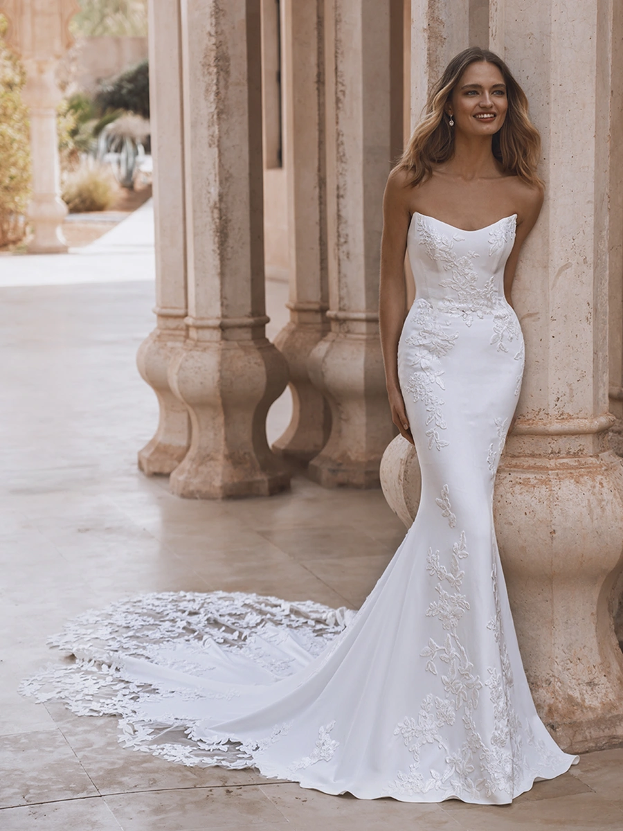 Abiti Sposa Enzoani Bridal 2025 Veda 2