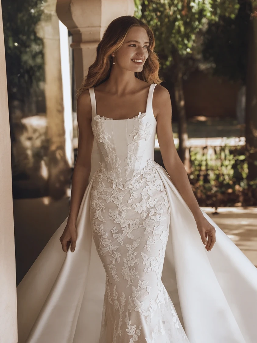 Abiti Sposa Enzoani Bridal 2025 Vee