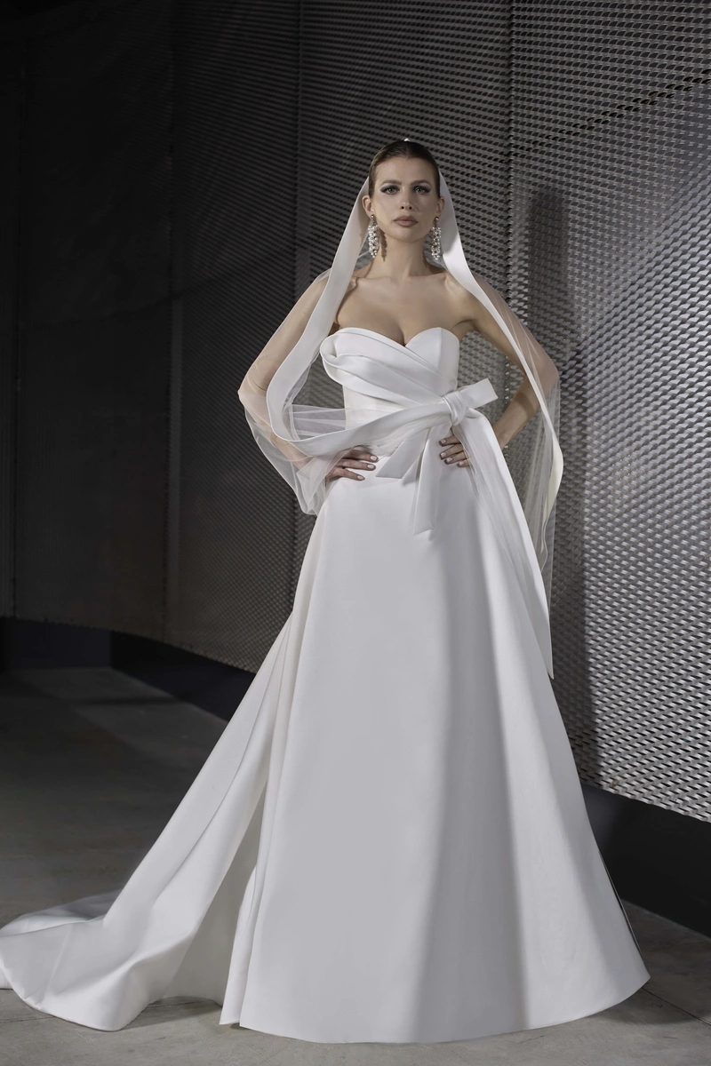 Abiti Sposa Maison Signore 2025 Corpino 4226202 Gonna 4226161 Scialle Fiocco 4226203 2