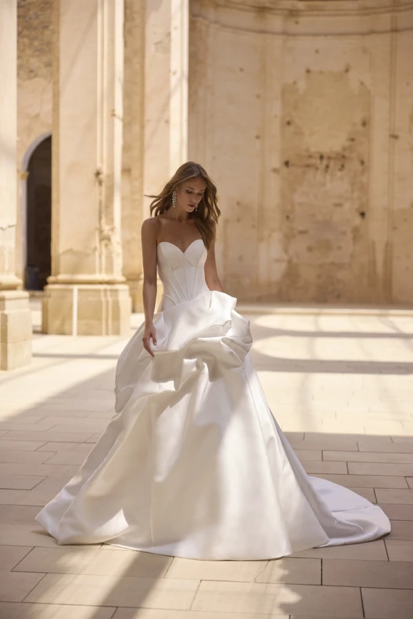 Abiti Sposa Veni Infantino 2025 63001