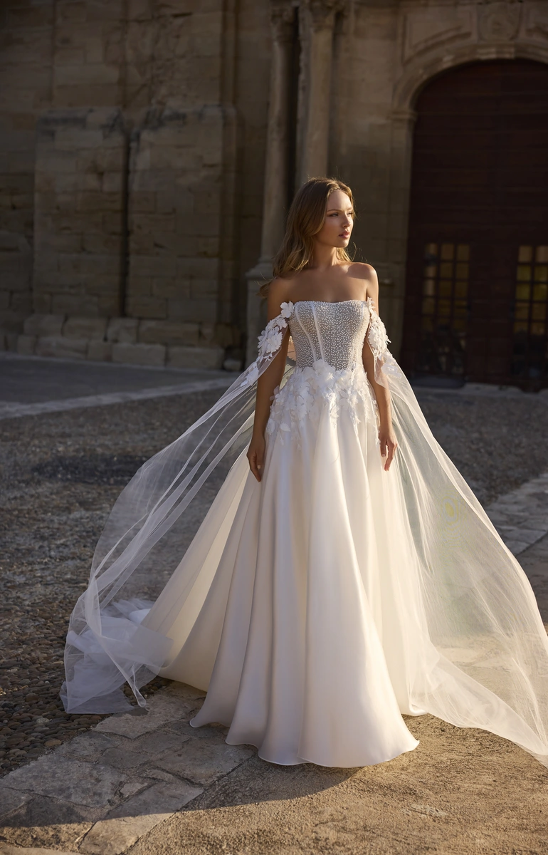 Abiti Sposa Veni Infantino 2025 63017 2