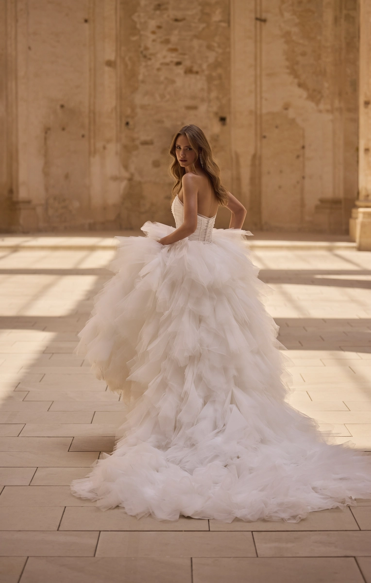 Abiti Sposa Veni Infantino 2025 63071 4