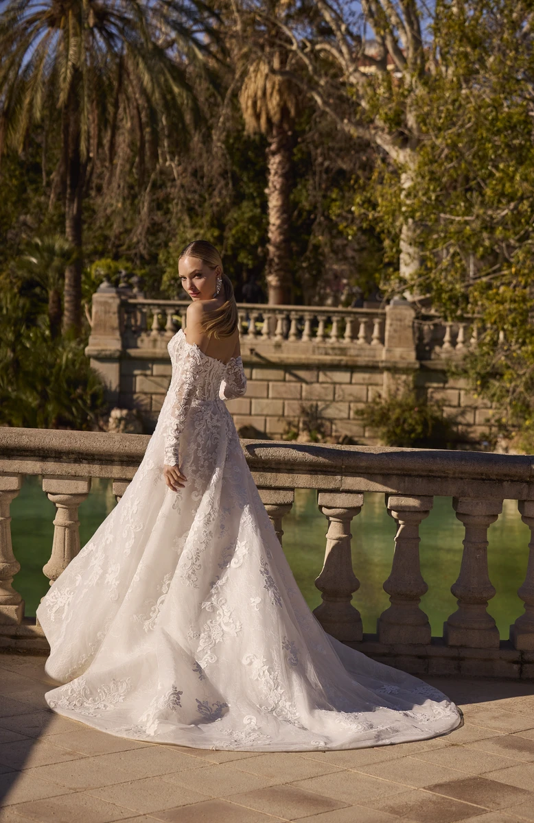 Abiti Sposa Veni Infantino 2025 63124 2