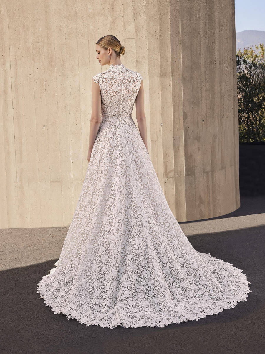 Abiti Sposa Pronovias Barcelona 2026 Valles 2