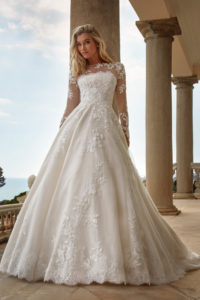 Silhouette 2026 - Pronovias Barcelona - Evies