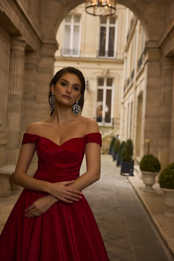 Aislor Vestito da Cerimonia Senza Manica Bambina Vestiti da Matrimonio Sposa Tinta Unita Abito Damigella d'Onore Ragazza Abiti da Nuziale Nozze Vestito da Festa Compleanno Borgogna C 12 Anni