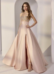 Abito da cerimonia donna 2026: modello 4