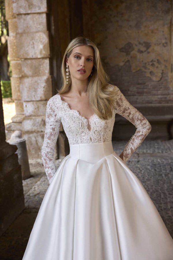 Abiti Sposa Veni Infantino 2027 63215